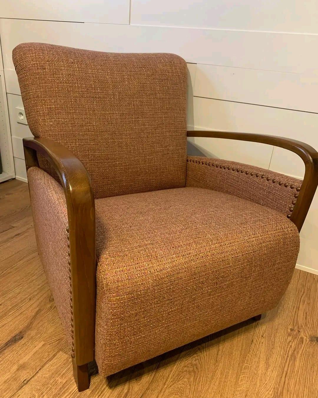 Sofa während der Reparatur