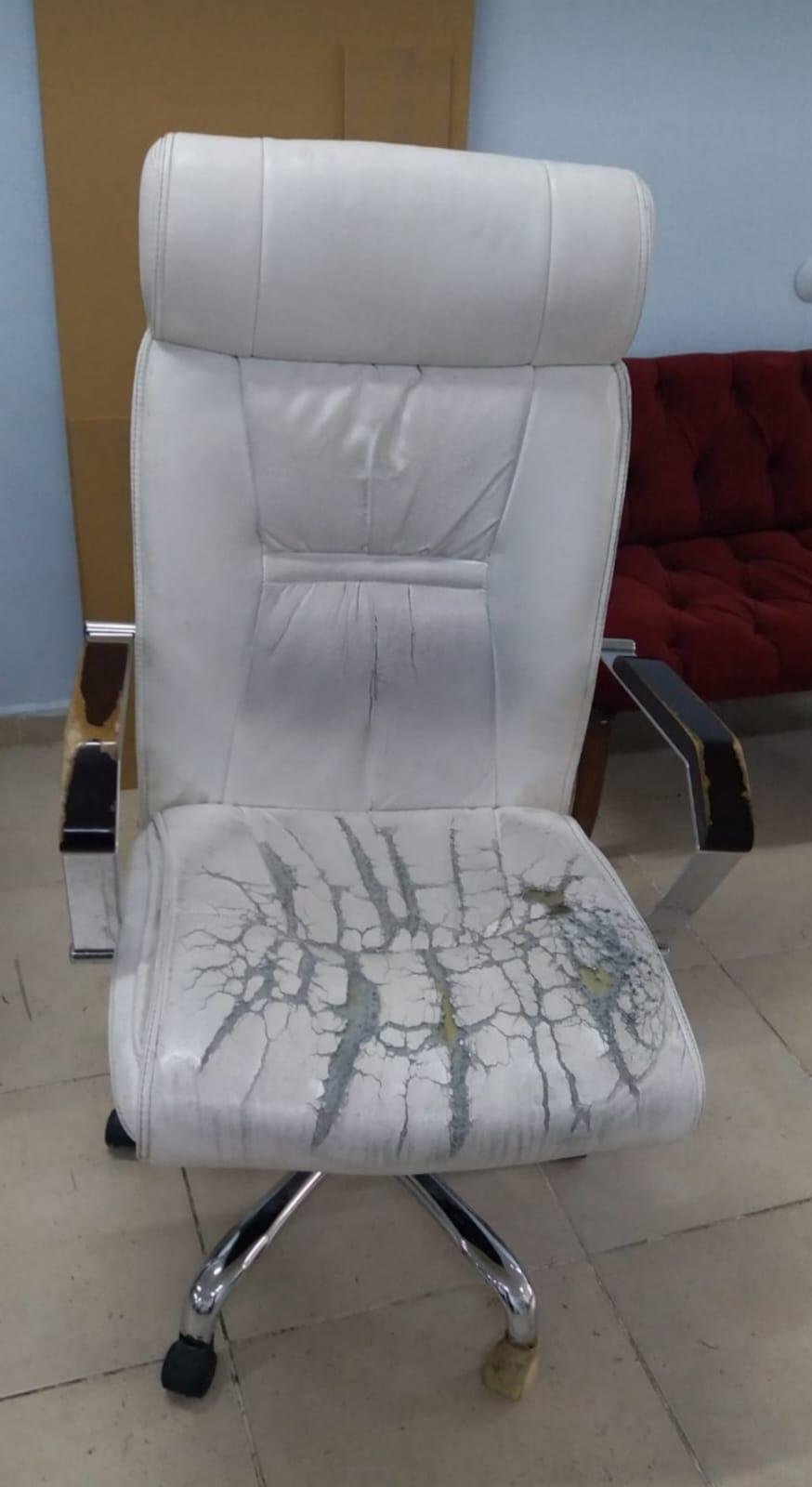 Barhocker mit Stoffbezug